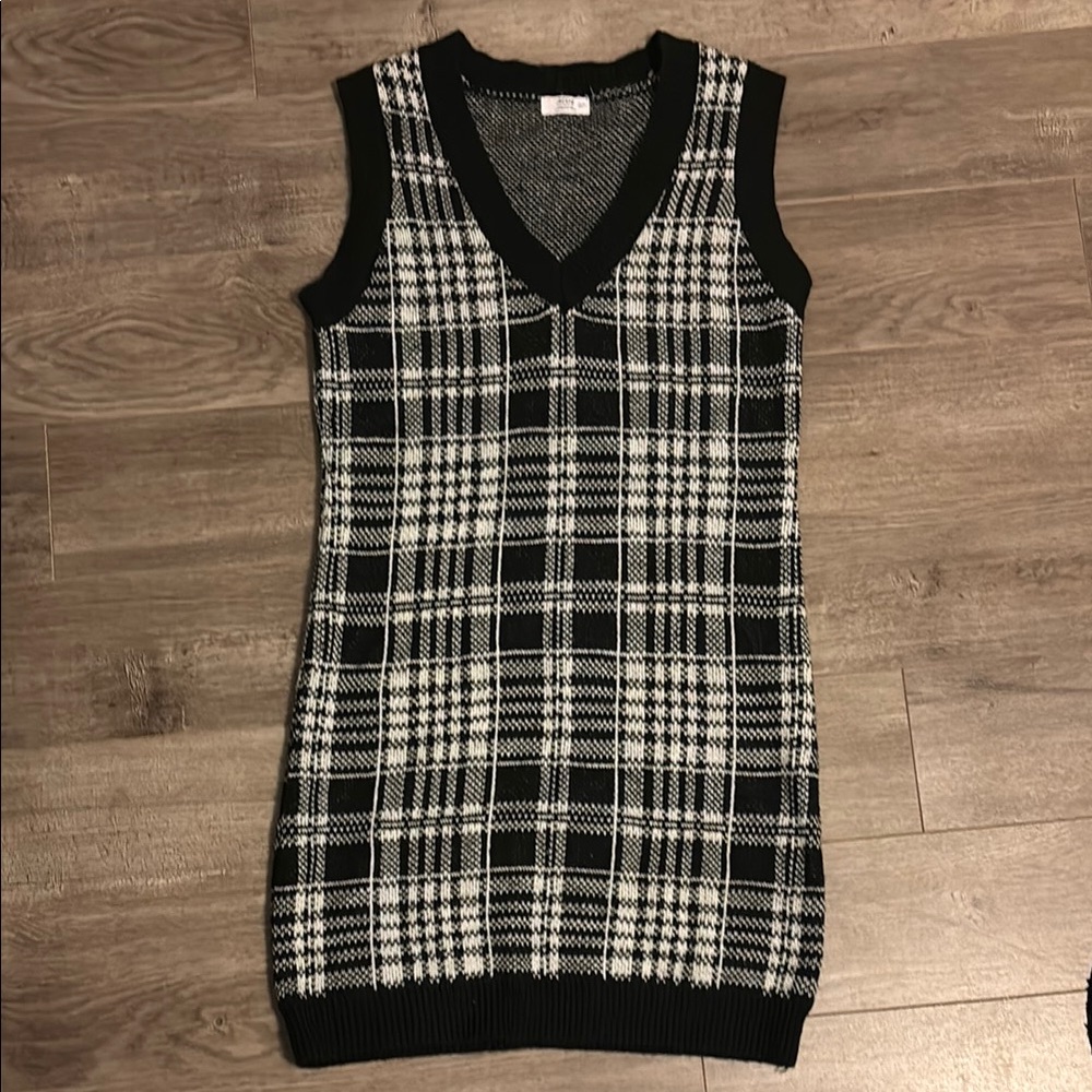 Ardene Black and White Checkered Mini Dress